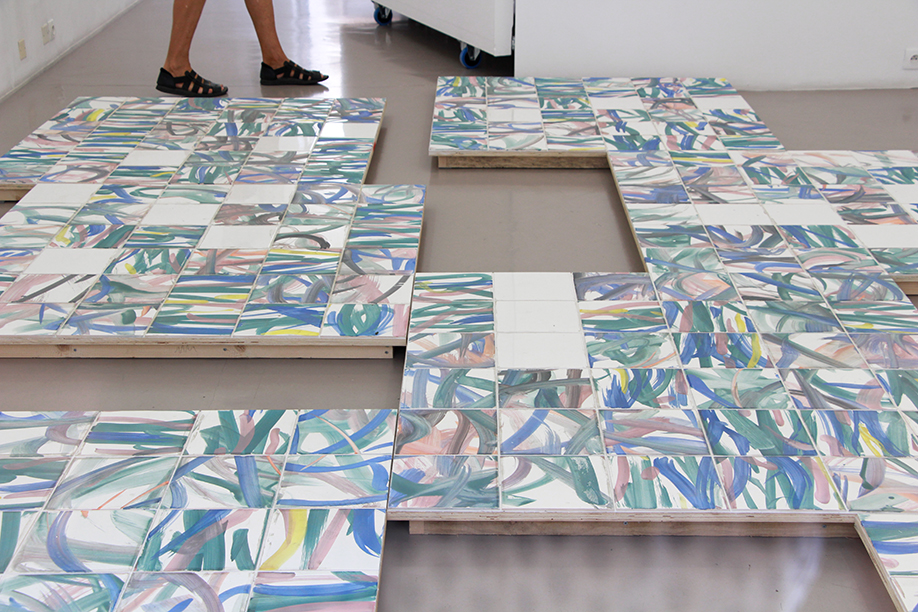 http://www.celinevache-olivieri.com/files/gimgs/107_floor.jpg