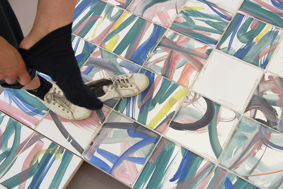http://www.celinevache-olivieri.com/files/gimgs/107_floorwithfeet.jpg